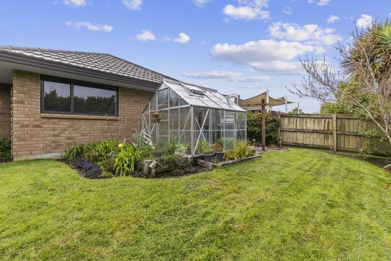 Photo of property in 29 Johnstone Drive, Fitzherbert, Palmerston North, 4410