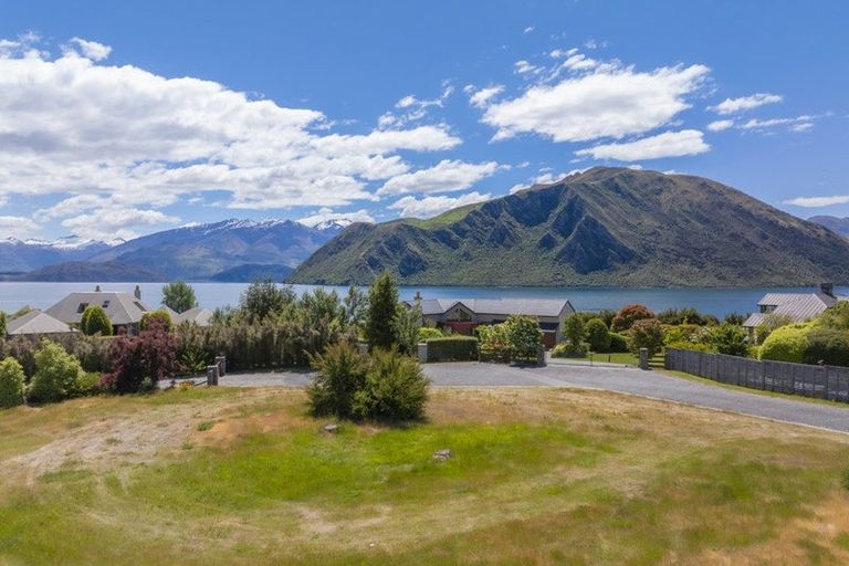 Photo of property in 33 Penrith Park Drive, Wanaka, 9305