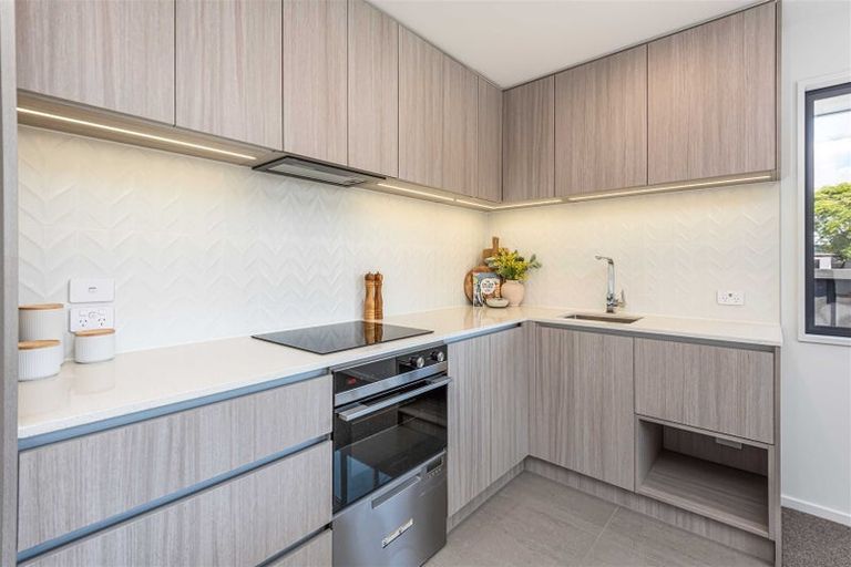 Photo of property in 214b Bower Avenue, North New Brighton, Christchurch, 8083