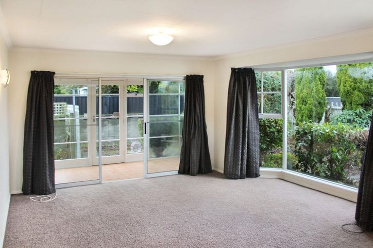 Photo of property in 1/253 Waimairi Road, Ilam, Christchurch, 8041