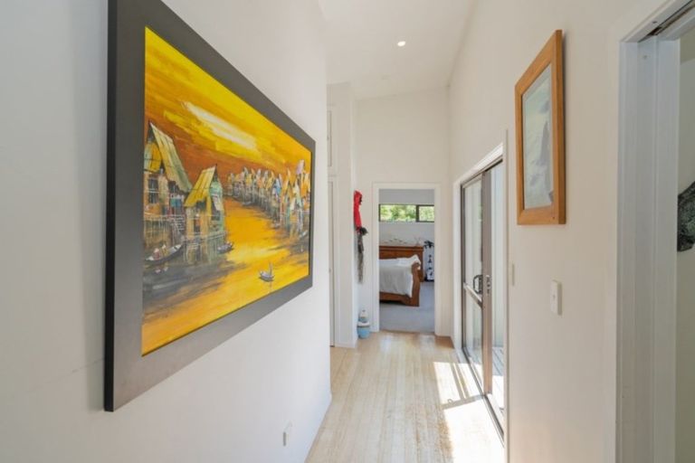 Photo of property in 8 Pumpkin Flat Road, Kuaotunu, Whitianga, 3592