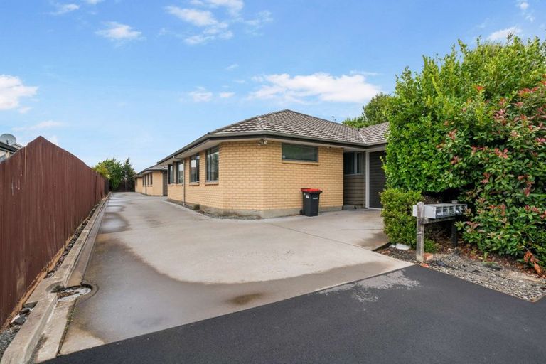 Photo of property in 4/13 Elizabeth Street, Riccarton, Christchurch, 8011