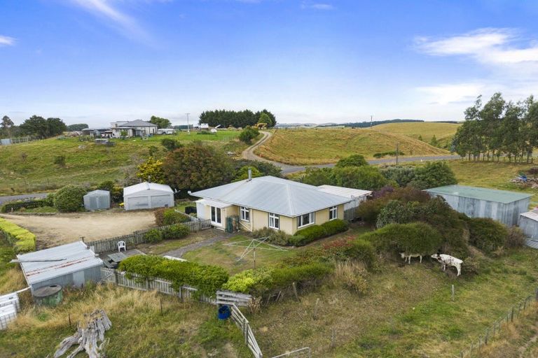 Photo of property in 594 Waituna Tapuae Road, Waituna West, Feilding, 4779
