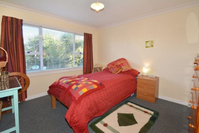 Photo of property in 15 Cashel Street, South Dunedin, Dunedin, 9012