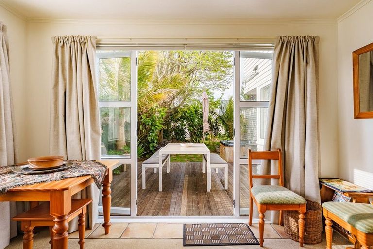 Photo of property in 1/47 Rautara Street, Orakei, Auckland, 1071