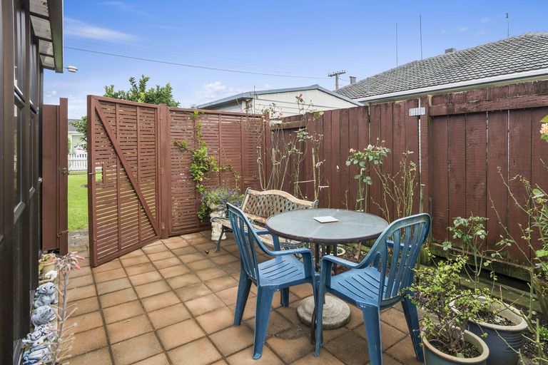 Photo of property in 63a Pemberton Crescent, Greerton, Tauranga, 3112