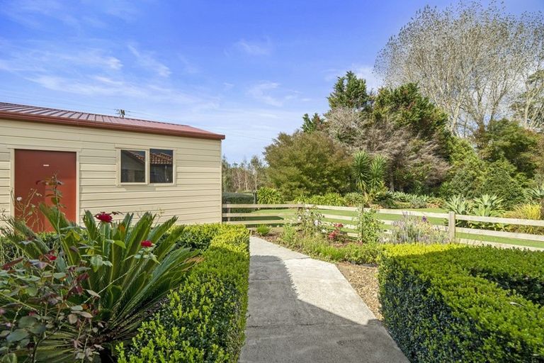 Photo of property in 97 Shepherd Road, Kerikeri, 0230