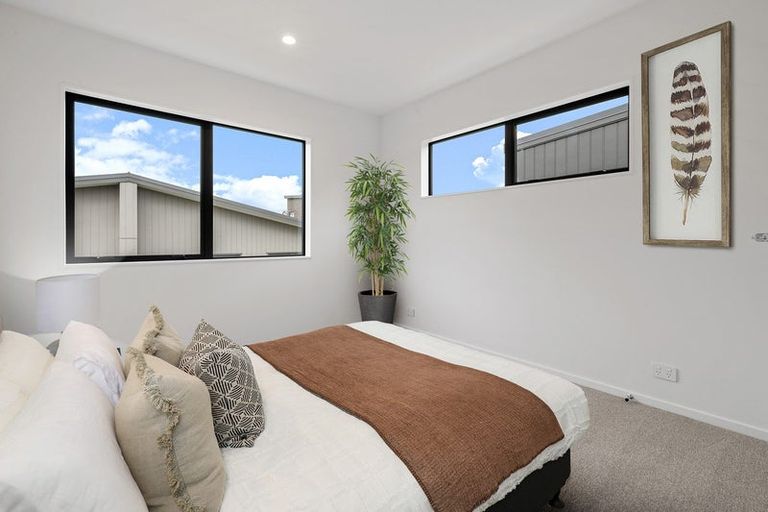 Photo of property in 4 Rautahi Street, Flat Bush, Auckland, 2019