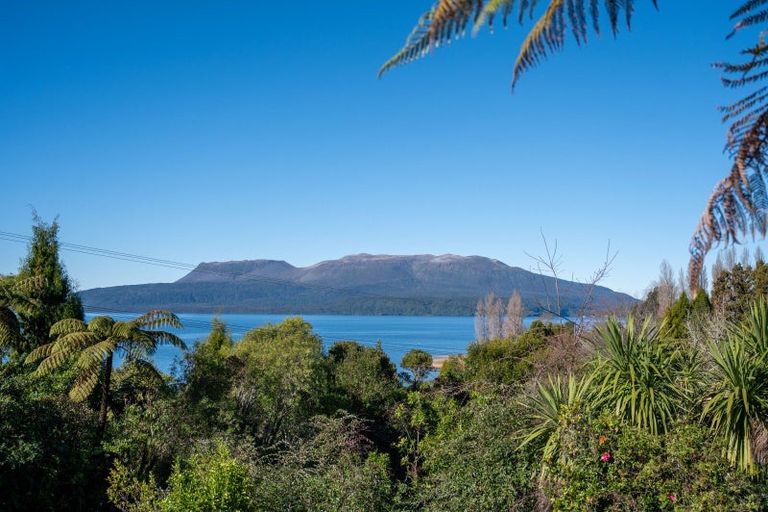Photo of property in 240 Spencer Road, Lake Tarawera, Rotorua, 3076