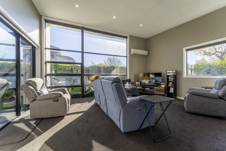 Photo of property in 13 Memorial Avenue, Parkside, Timaru, 7910