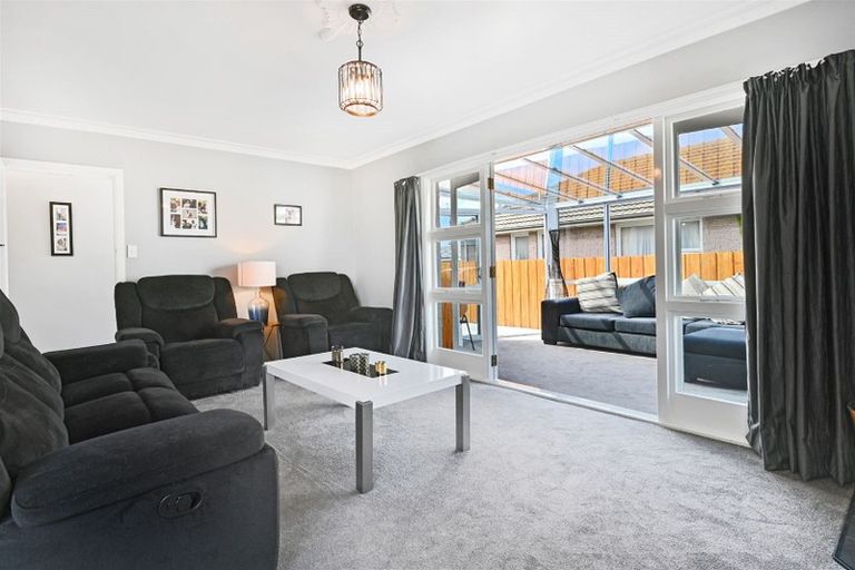 Photo of property in 150 Pacific Road, North New Brighton, Christchurch, 8083