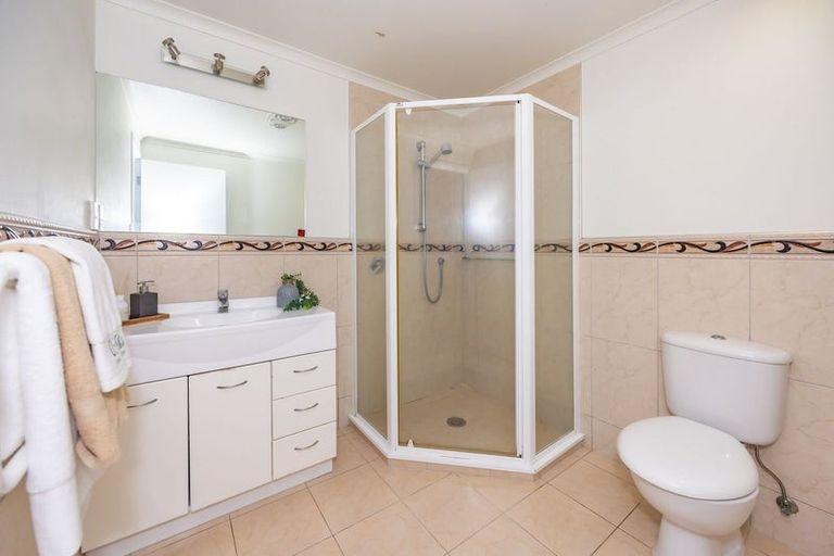 Photo of property in 229 Alec Craig Way, Gulf Harbour, Whangaparaoa, 0930