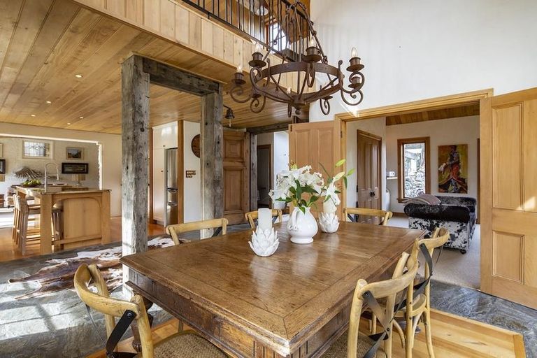 Photo of property in 25 Mooney Road, Speargrass Flat, Queenstown, 9371