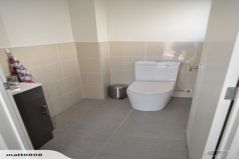 Photo of property in 10 Tarapiroe Avenue, Takanini, 2112