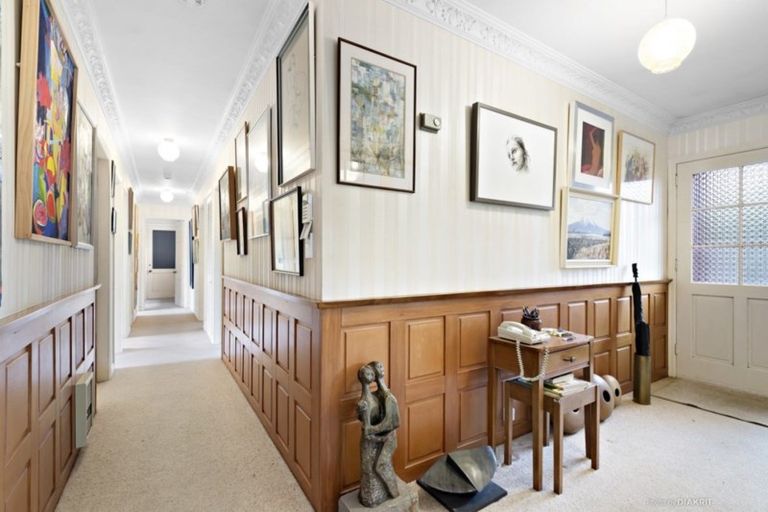 Photo of property in 1/271 Karori Road, Karori, Wellington, 6012