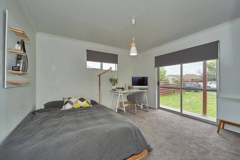 Photo of property in 7 Chadwick Place, Highbury, Palmerston North, 4412