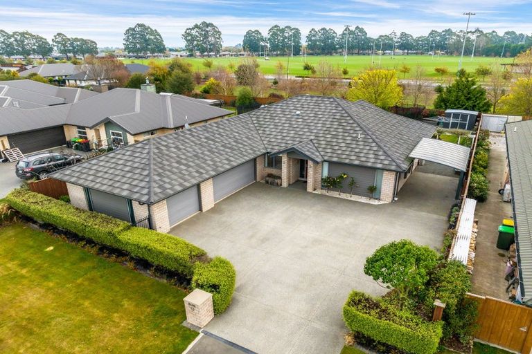 Photo of property in 13 Broomleigh Drive, Rolleston, 7615