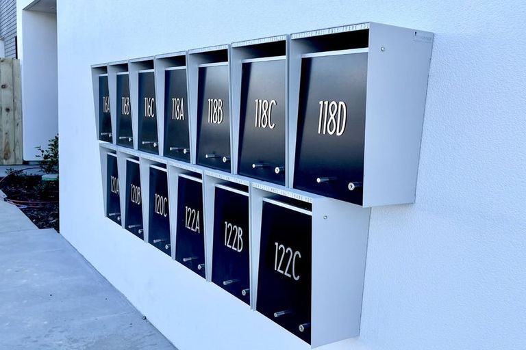 Photo of property in 122c Blenheim Road, Riccarton, Christchurch, 8041