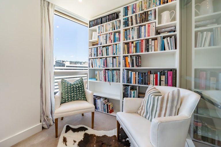 Photo of property in 807/1 Market Lane, Wellington Central, Wellington, 6011