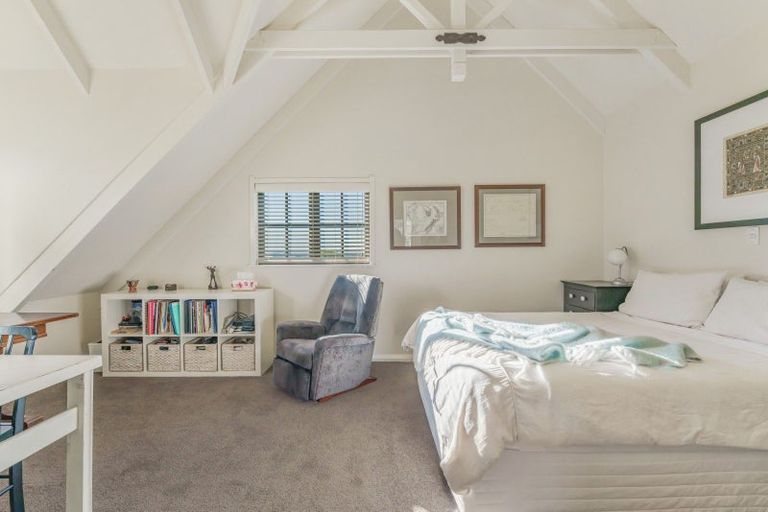 Photo of property in 735 Acacia Bay Road, Acacia Bay, Taupo, 3330