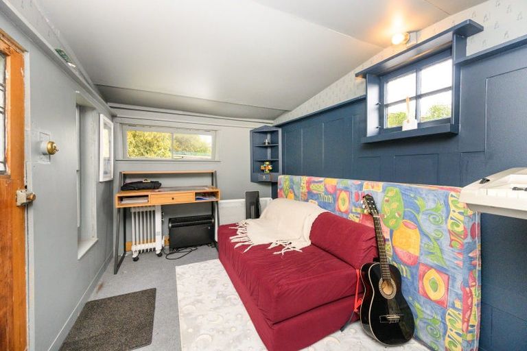 Photo of property in 55 Parkland Crescent, Terrace End, Palmerston North, 4410