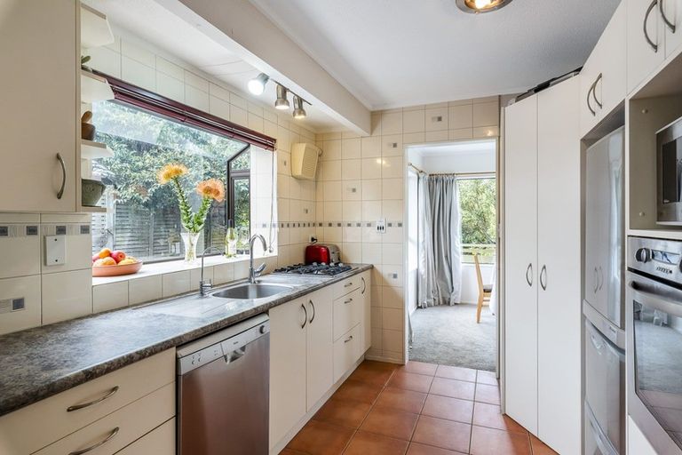 Photo of property in 6 Pitoitoi Street, Otaihanga, Paraparaumu, 5036