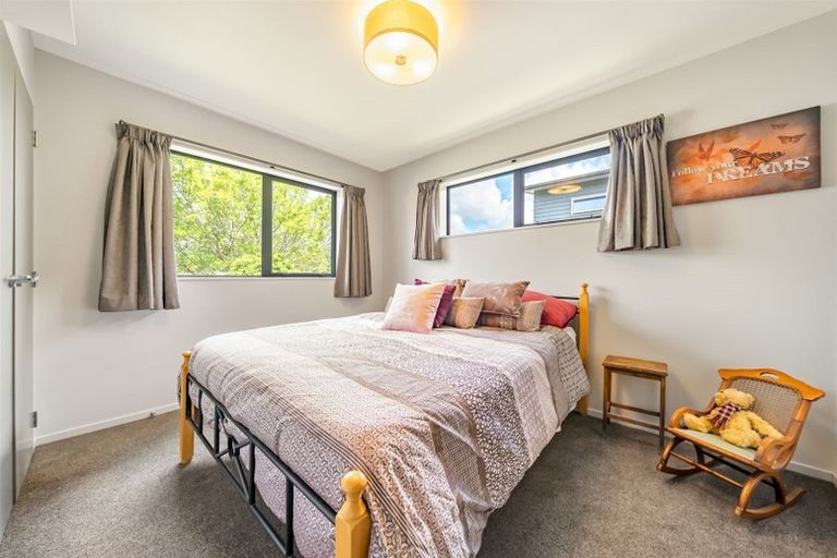 Photo of property in 8 Flotilla Place, Whitby, Porirua, 5024