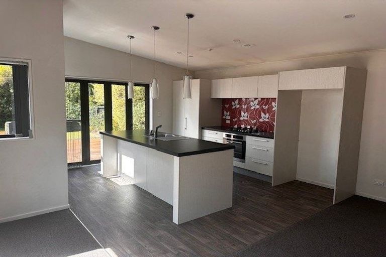 Photo of property in 58 Mcgregors Road, Bromley, Christchurch, 8062