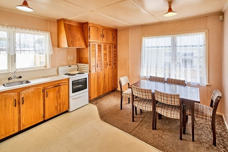 Photo of property in 57 Russell Road, Wainuiomata, Lower Hutt, 5014