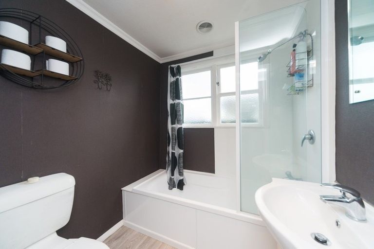 Photo of property in 5 Poole Street, Feilding, 4702