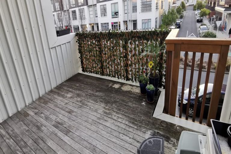 Photo of property in 2b Harakeke Road, Hobsonville, Auckland, 0616