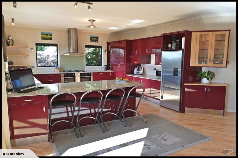 Photo of property in 27a Shelter Grove, Frankleigh Park, New Plymouth, 4310