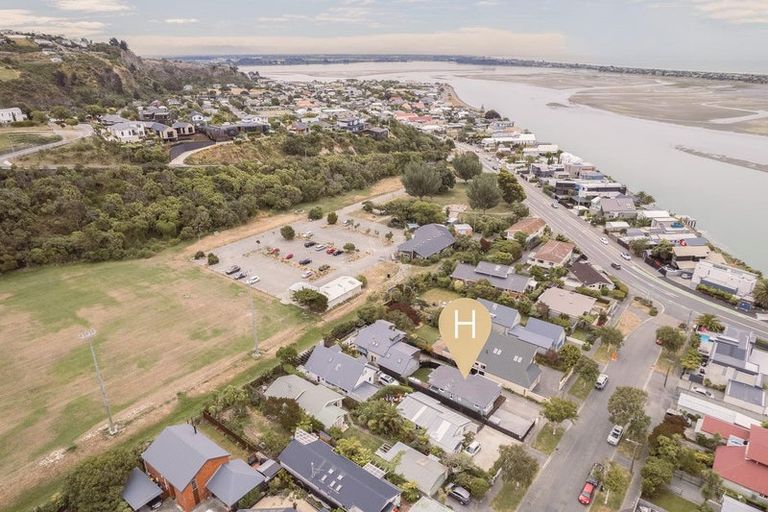 Photo of property in 1/14 Wakatu Avenue, Moncks Bay, Christchurch, 8081