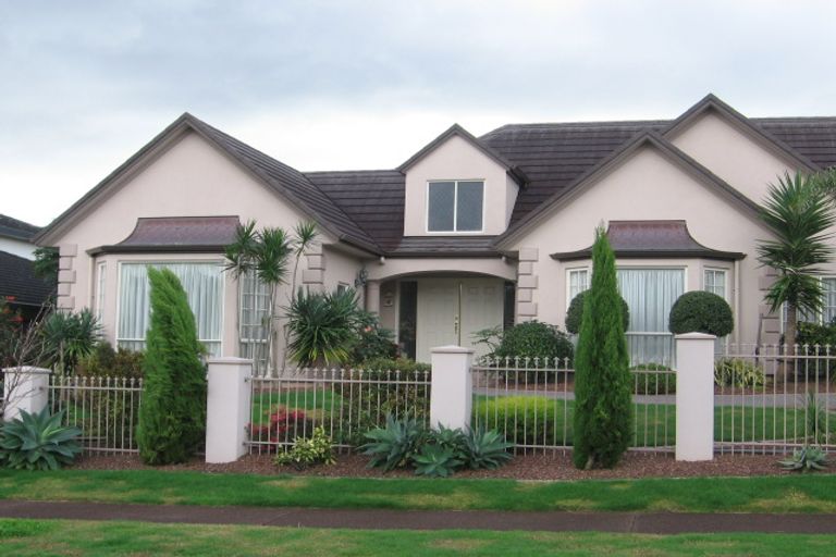Photo of property in 24 Manor Park, Sunnyhills, Auckland, 2010