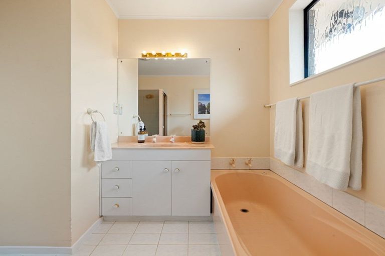 Photo of property in 21 Bains Avenue, Hamilton East, Hamilton, 3216