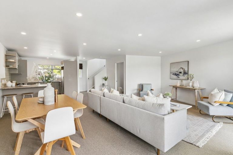 Photo of property in 4/143 Cockayne Road, Khandallah, Wellington, 6035