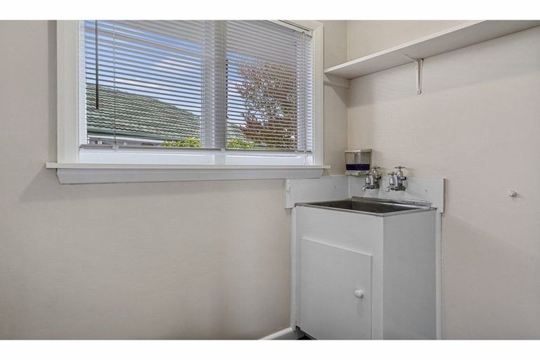 Photo of property in 10 Greenwood Close, Mairehau, Christchurch, 8013