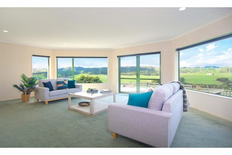 Photo of property in 228 Oyster Point Road, Kaukapakapa, Warkworth, 0984