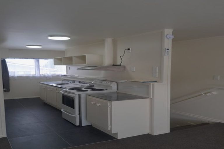 Photo of property in 17 Third Avenue, Avenues, Whangarei, 0110