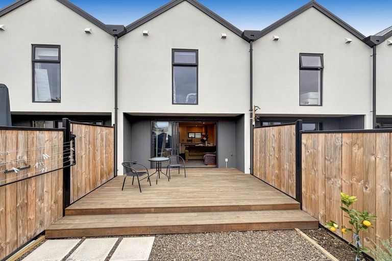Photo of property in 55 Walpole Street, Waltham, Christchurch, 8023