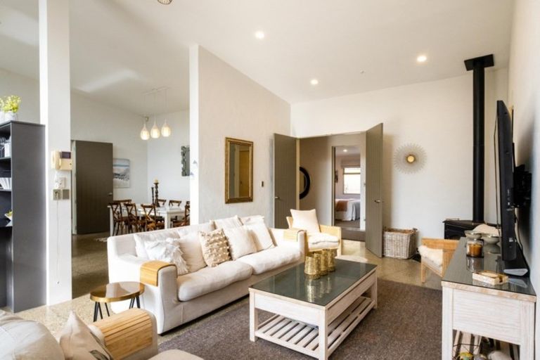 Photo of property in 34 Rochfort Road, Havelock North, 4130