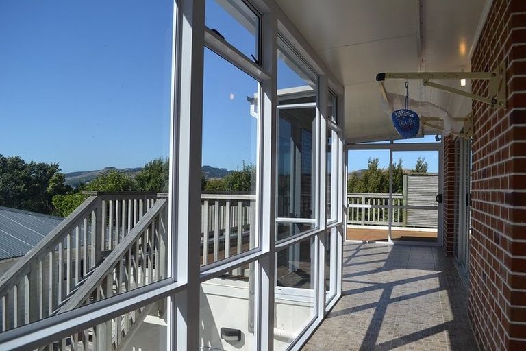 Photo of property in 2 Saville Row, Johnsonville, Wellington, 6037