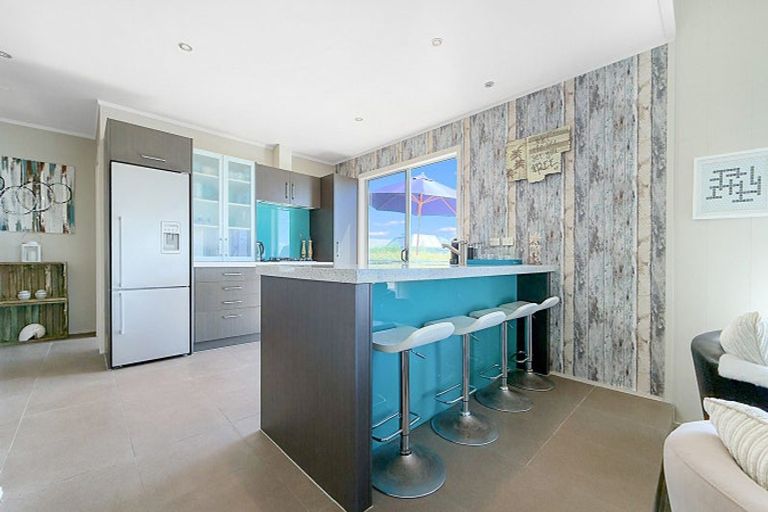Photo of property in 203a Graham Street, Whangamata, 3620