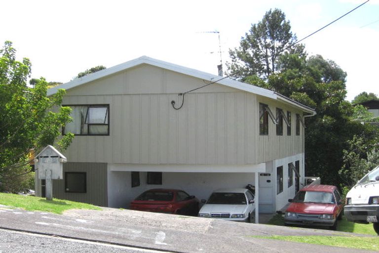 Photo of property in 42 Fordham Street, Beach Haven, Auckland, 0626