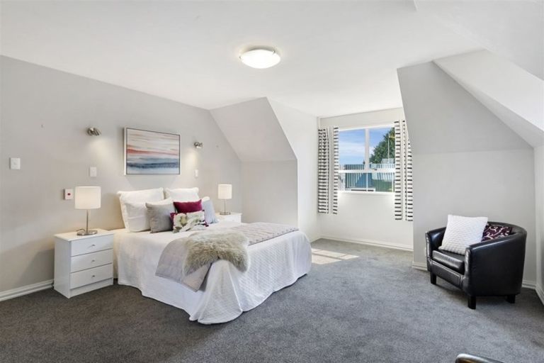 Photo of property in 54 Arlington Street, Burnside, Christchurch, 8053