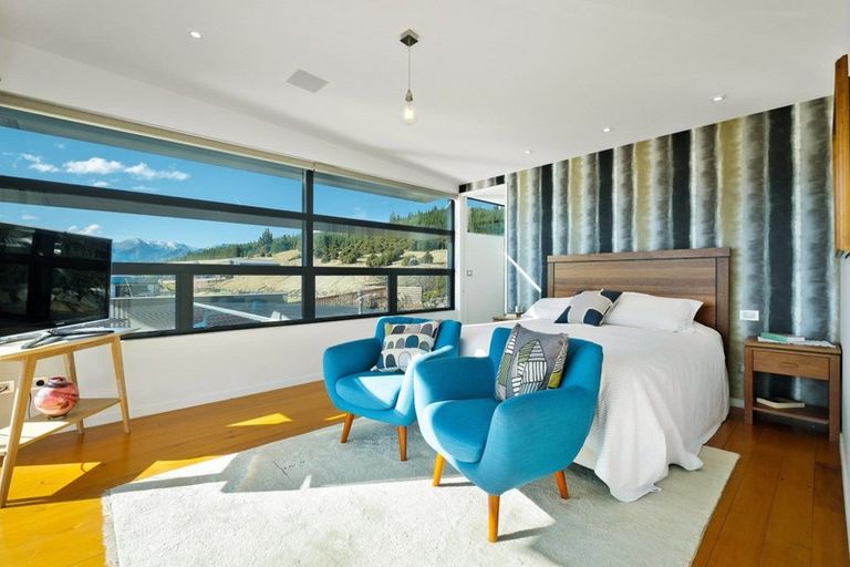 Photo of property in 13 Clearview Street, Wanaka, 9305