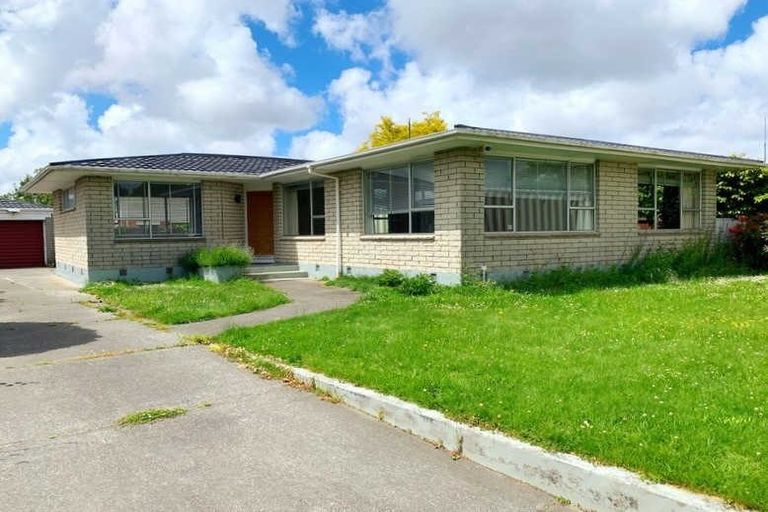 Photo of property in 6 Glenside Avenue, Ilam, Christchurch, 8041