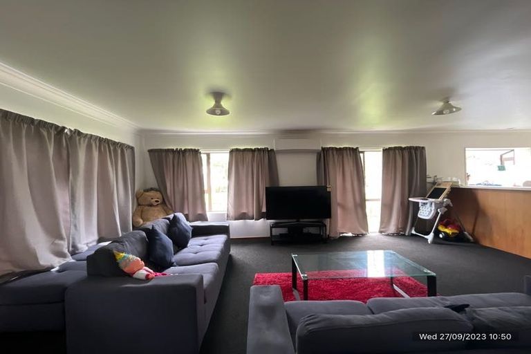 Photo of property in 194d Wellington Street, Pukekohe, 2120