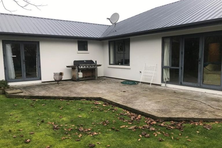 Photo of property in 52a Hounslow Street, Ilam, Christchurch, 8041