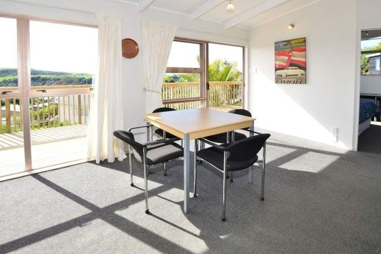 Photo of property in 15 Everard Avenue, Army Bay, Whangaparaoa, 0930